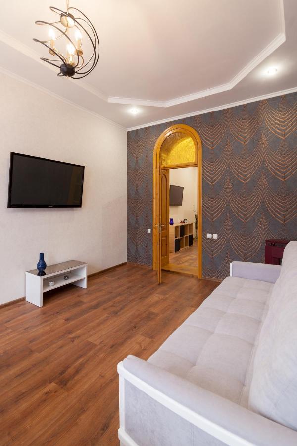 Leogrand Apartments Panteleimona Kulisha 27 리비프 외부 사진