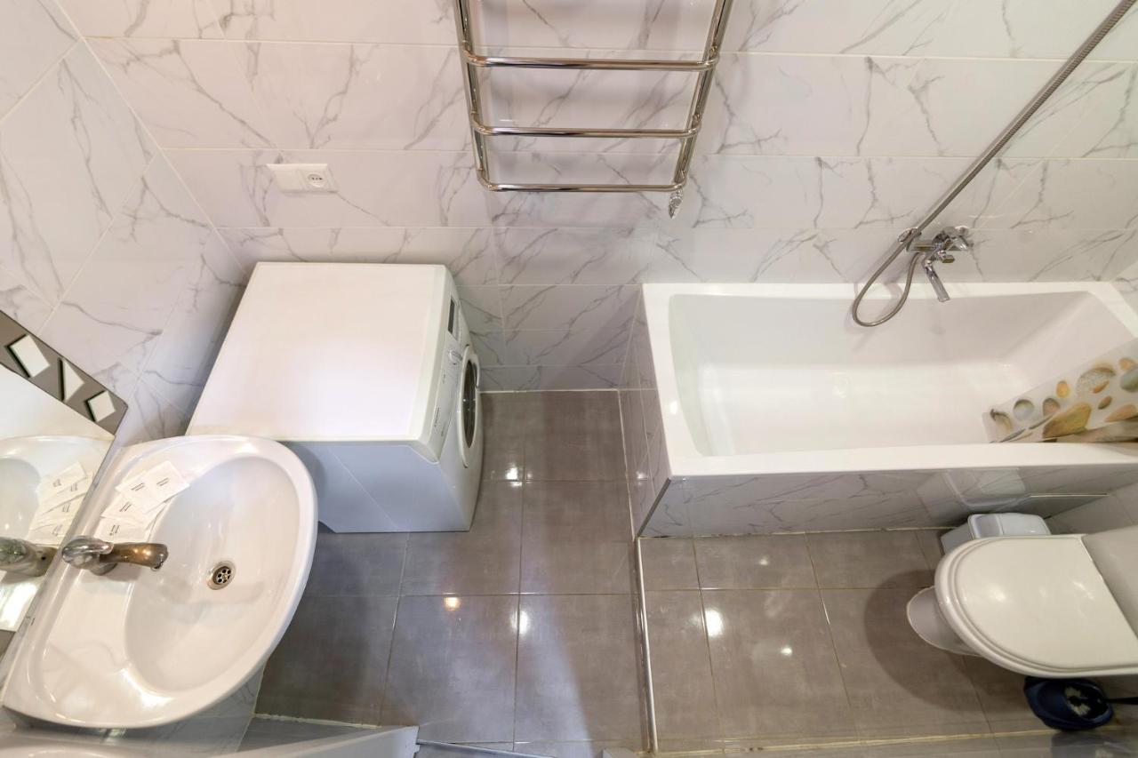 Leogrand Apartments Panteleimona Kulisha 27 리비프 외부 사진